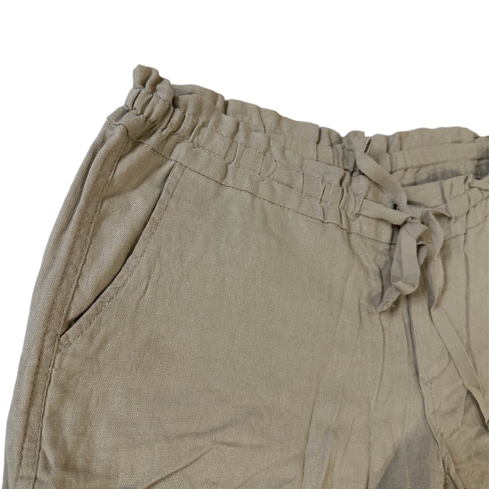 Khaki shorts